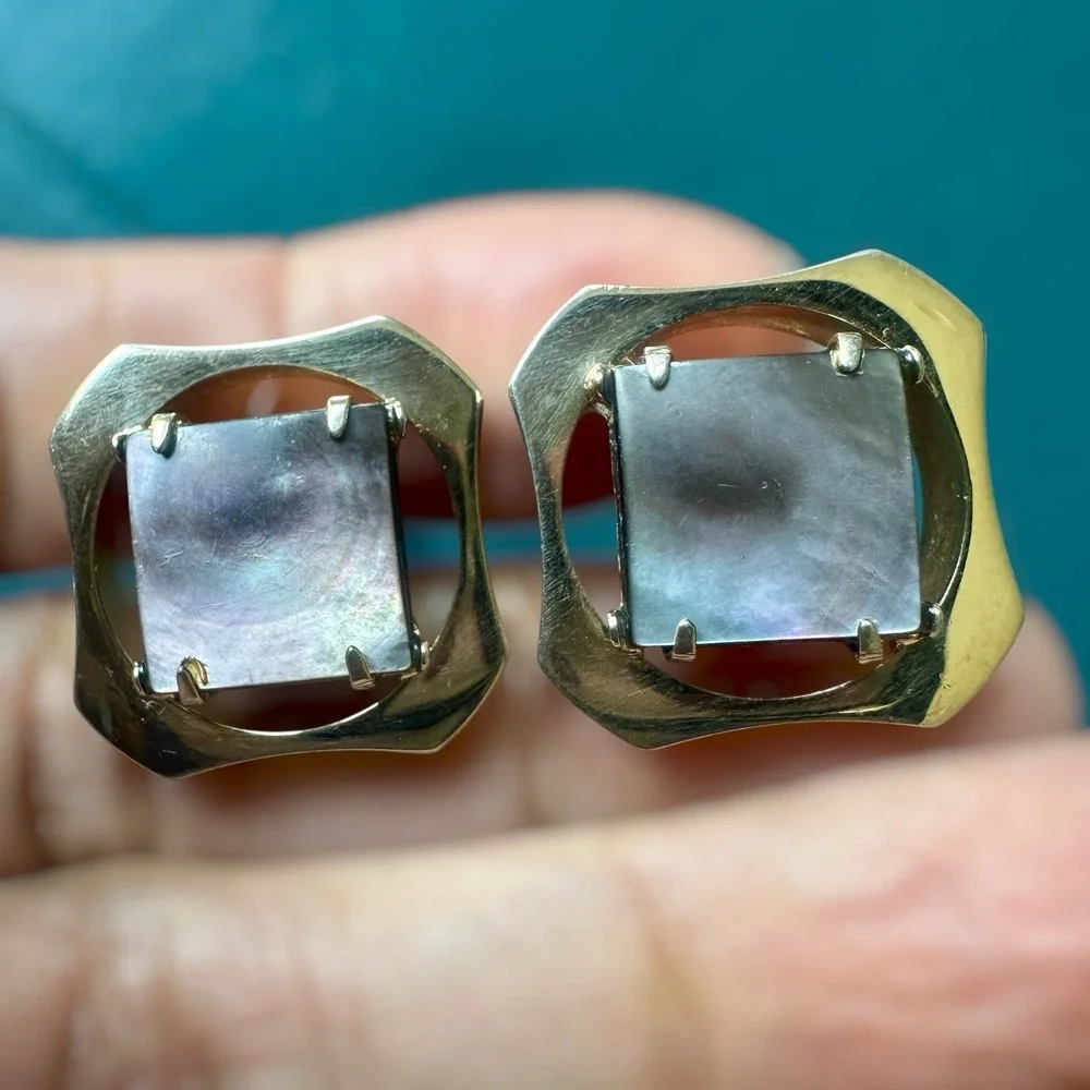 Vintage Dante Cufflinks 0.875 Inch Art‎ Deco Mother of Pearl Gold Plated Signed